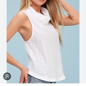 We The Free Summer Thing White Sleeveless Turtleneck Top‎ Sz M